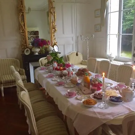 Le Chateau Du Ronchay Tatil Evi Luneray