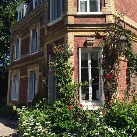 Le Chateau Du Ronchay Tatil Evi Luneray